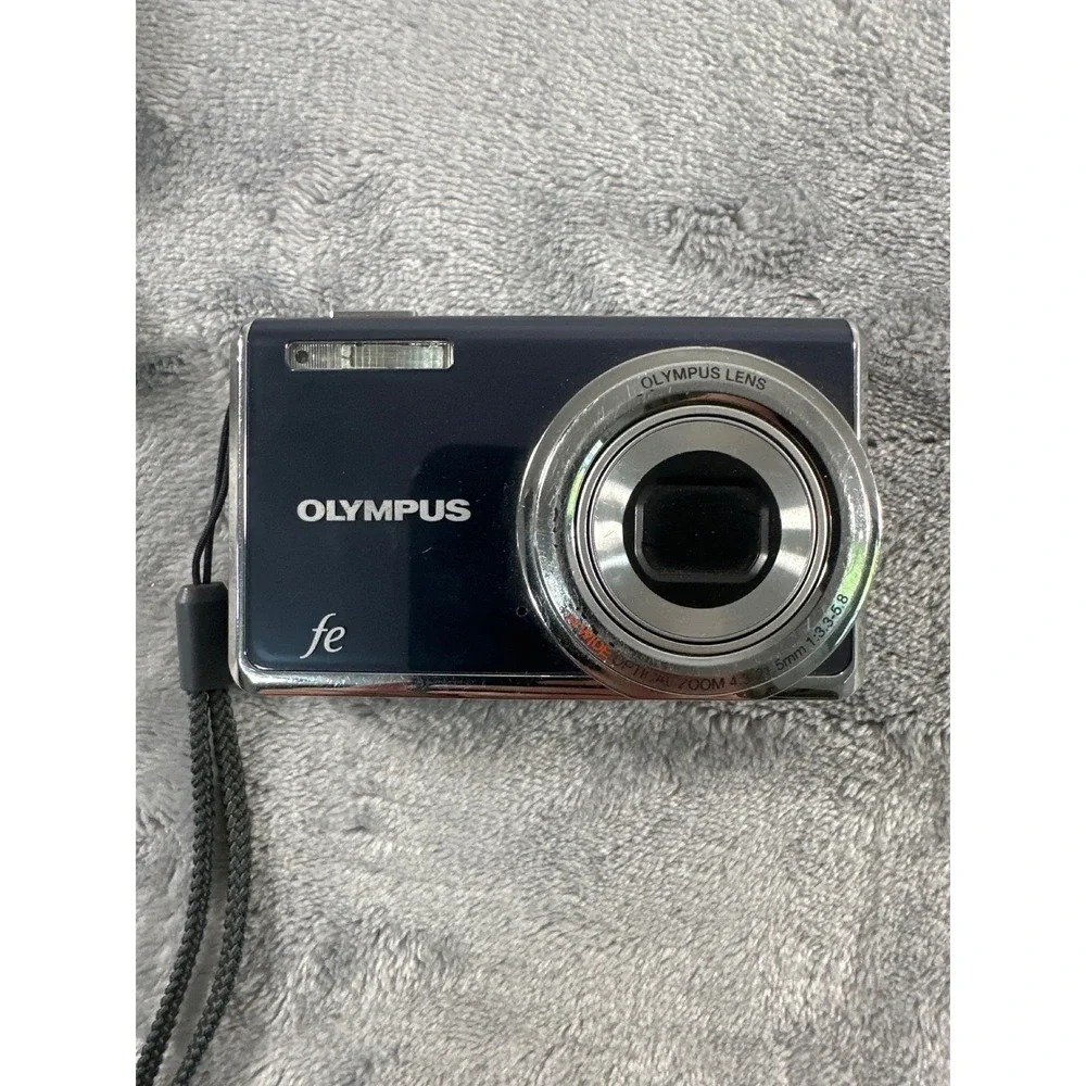 Olympus FE-5020 12MP Digital Camera Blue 5x Wide Optical Zoom Bundle xD Card